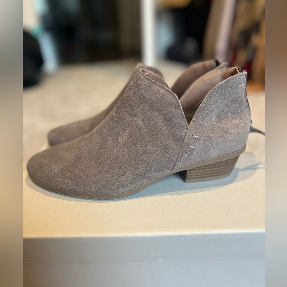 New! Kenneth Cole Reaction Ankle Boots